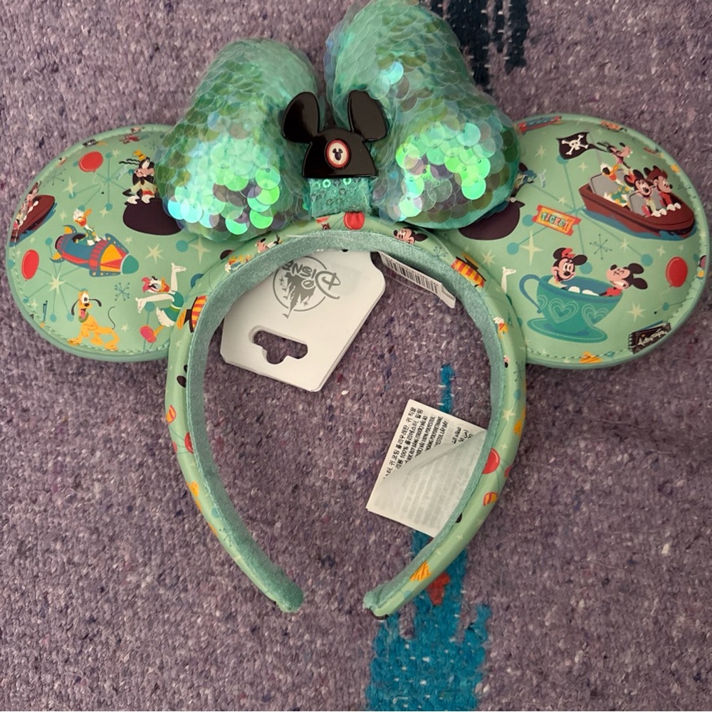 Disney Parks Mickey & Minnie Play in the Park Sequined Bow Minnie Ears Headband
